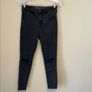 American Eagle Outfitters Super Hi Rise Distressed Women's Black Jeans size 8